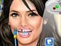 Igra Ashley Greene at dentist