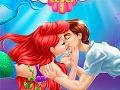 Igra Ariel And Prince Underwater Kissing